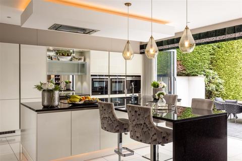 5 bedroom detached house for sale, Wigton Lane, Leeds LS17