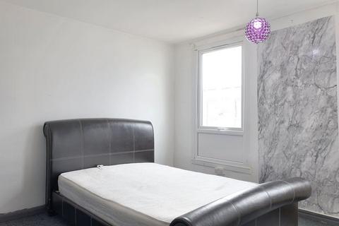 171 Mangold Way, Erith, DA18 4DB