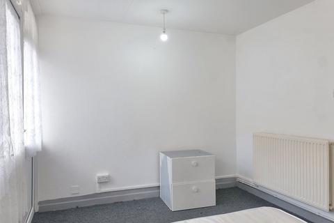 171 Mangold Way, Erith, DA18 4DB