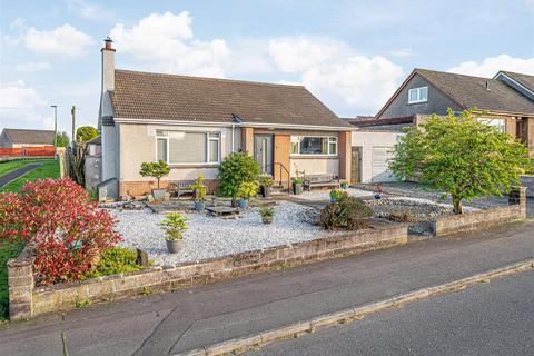 90 Garvock Hill, Dunfermline, KY12 7RN