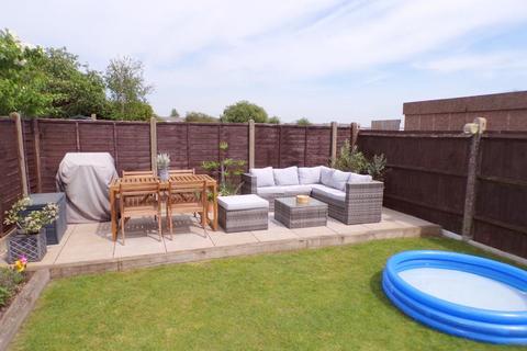 16 Broadlands Close, Bournemouth, BH8 0PN