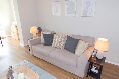16 Broadlands Close, Bournemouth, BH8 0PN