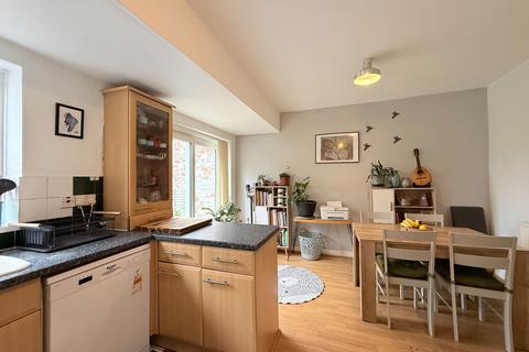 2 bedroom terraced house for sale, Longmore Road, Shirley