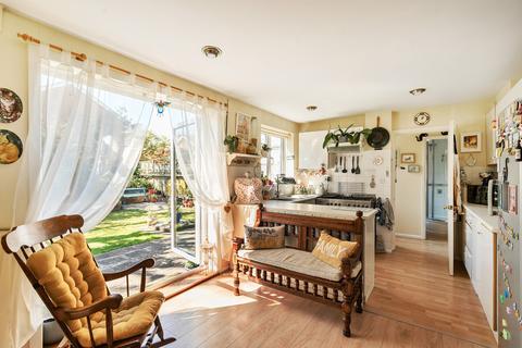 undefined, Stanford Rise, Sway, Lymington, SO41