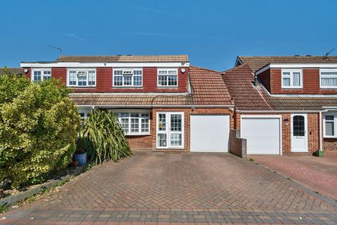 4 bedroom semi-detached house for sale, Claremont Road, Hextable, Swanley