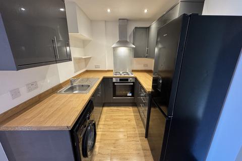 2 bedroom apartment to rent, James Street, Preston PR1