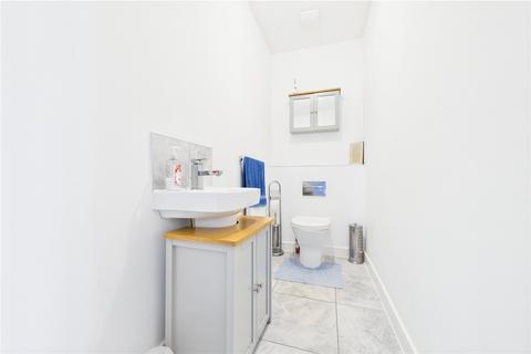12 Firethorn, Shinfield, Reading, RG2 9GD