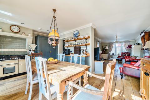 3 Cellar Hill, Lynsted, Sittingbourne, ME9 9QY