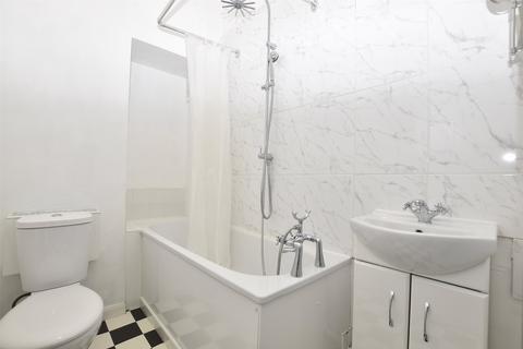 1 bedroom apartment to rent, Beaufort West, Somerset BA1