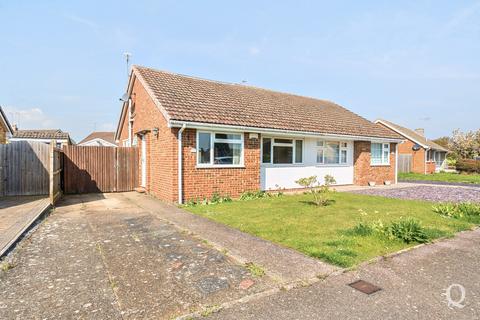 2 bedroom bungalow for sale, Hamilton Crescent, Sittingbourne, Kent, ME10