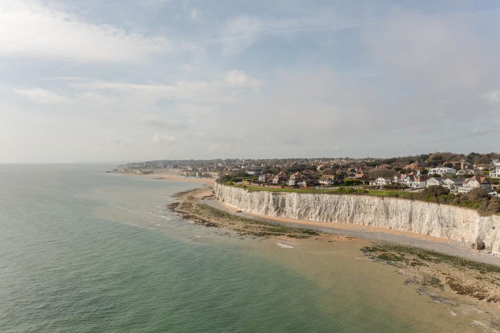 278092   20250414 fordyce broadstairs 13 hi res...