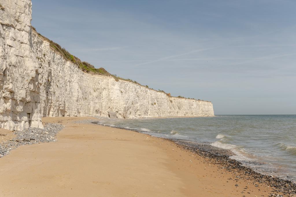 278128   20250414 fordyce broadstairs 49 hi res...