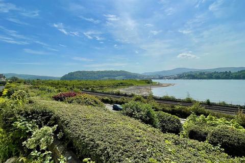 2 bedroom apartment for sale, Warren Drive, Deganwy, Conwy