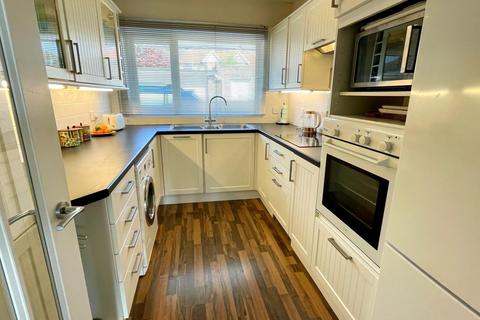 2 bedroom apartment for sale, Warren Drive, Deganwy, Conwy