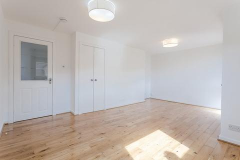 18/5 Durar Drive, Edinburgh, EH4 7JG