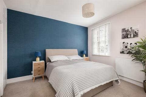 9 Chestnut Square, Wellesbourne, Warwick, CV35 9QS