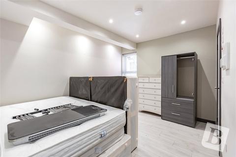 48 Claremont Road, Hornchurch, RM11 1BZ