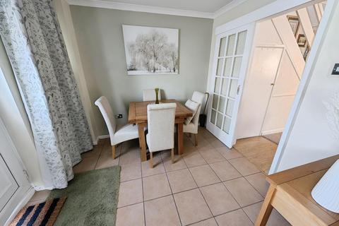 128 Kingscote, Yate, Bristol, BS37 8YG