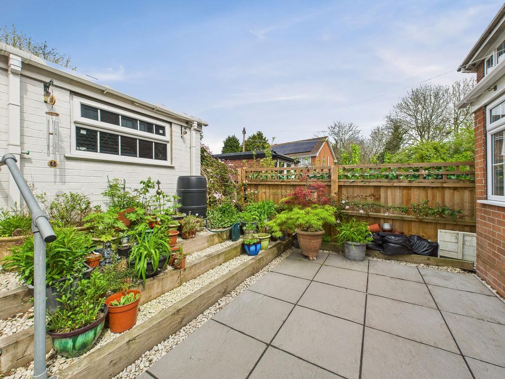 Rear Courtyard Garden