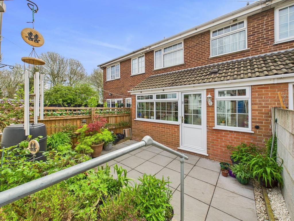 Rear Courtyard Garden