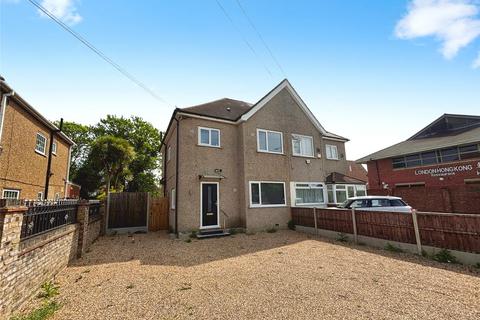 1 bedroom in a house share to rent, Hatch Lane, Harmondsworth, West Drayton, UB7
