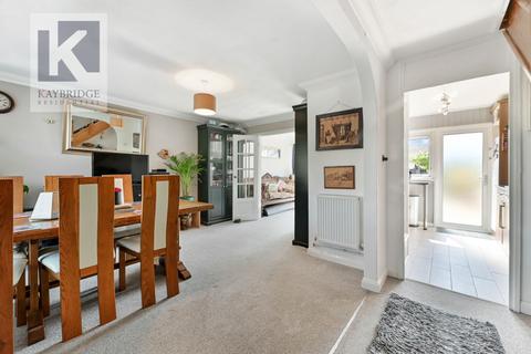 29 Andover Close, Epsom, KT19 9DA