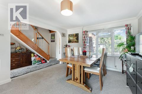 29 Andover Close, Epsom, KT19 9DA