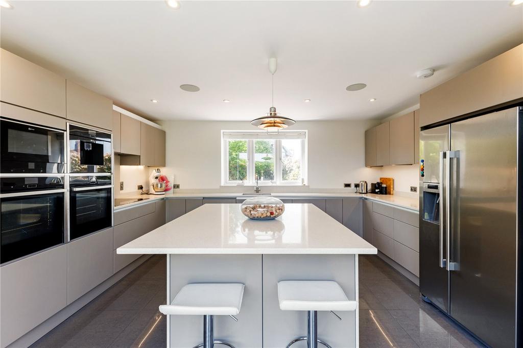 Breakfast Bar