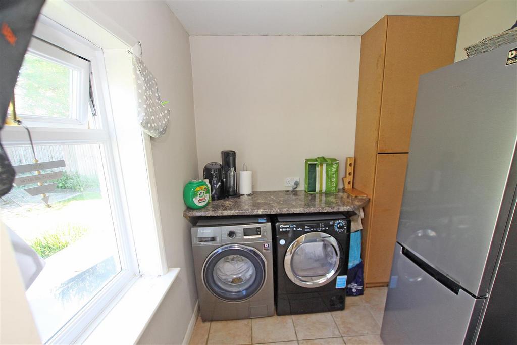 Laundry room.jpg