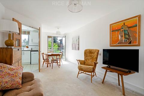 2 bedroom retirement property for sale, Fleet GU51