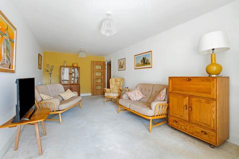 2 bedroom retirement property for sale, Fleet GU51
