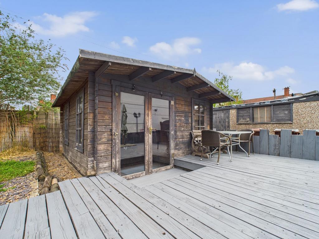 Outbuilding (Current Gym)