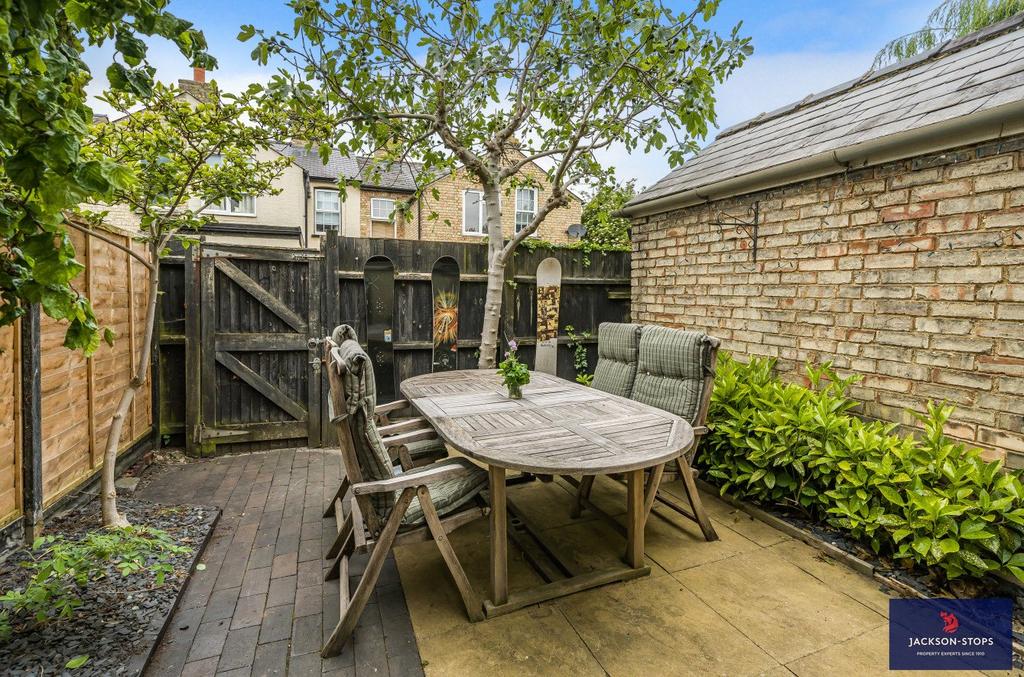 Courtyard Garden