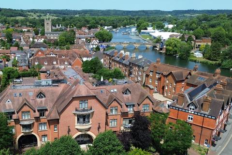 undefined, Station Road, Henley-on-Thames, Oxfordshire, RG9