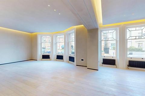 undefined, Wynnstay Gardens, London W8