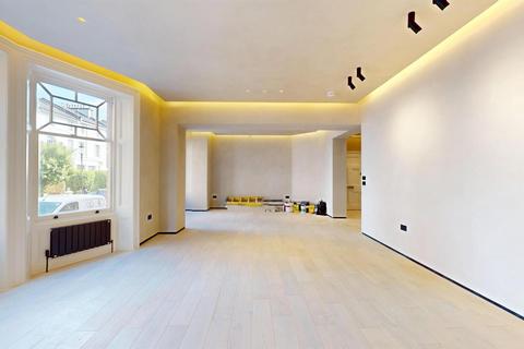 undefined, Wynnstay Gardens, London W8