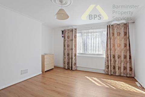 68 Rheola Close, London, N17 9TR