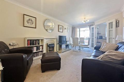 1 bedroom retirement property for sale, Richmond Street, Herne Bay