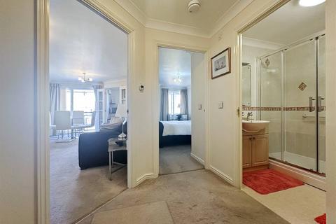 1 bedroom retirement property for sale, Richmond Street, Herne Bay
