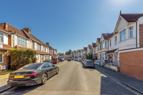 1 Sunnycroft Road, Hounslow, TW3 4DS