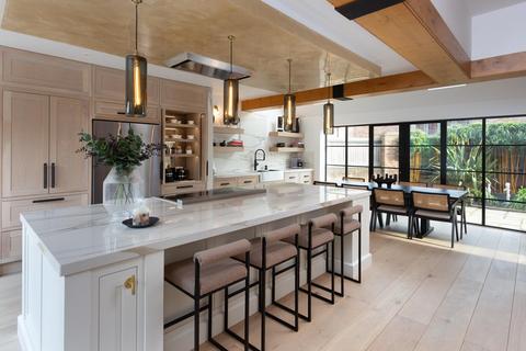 undefined, West End, Walkington