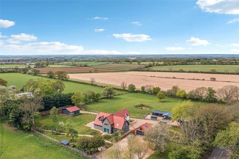 undefined, Shucklow Hill, Little Horwood