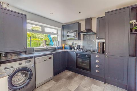3 bedroom semi-detached house for sale, Perlethorpe Crescent, Gedling, Nottingham