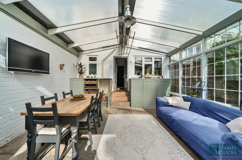 Garden room