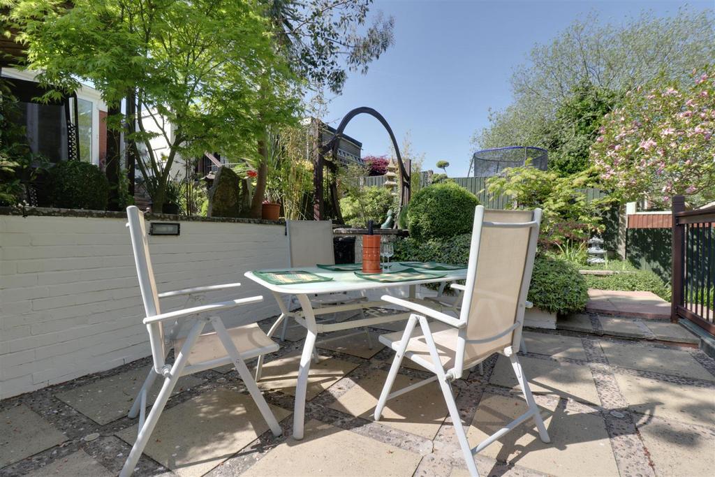 IMG 5468-IMG 5470.jpg