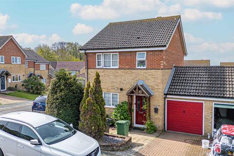 3 bedroom detached house for sale, Moorhen Close, St. Leonards-on-sea
