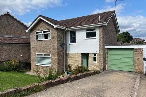 4 bedroom detached house for sale, Huntfield Road, Chepstow