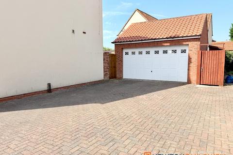 35 Ash Tree Way, Bassingham, Lincoln, LN5 9GY