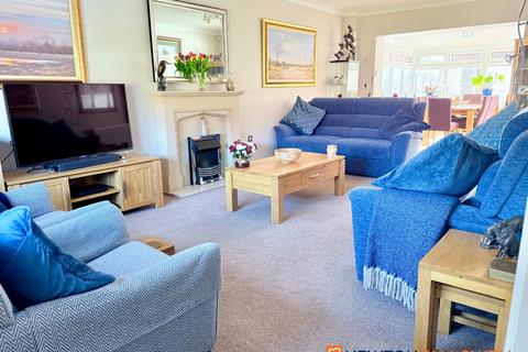 35 Ash Tree Way, Bassingham, Lincoln, LN5 9GY