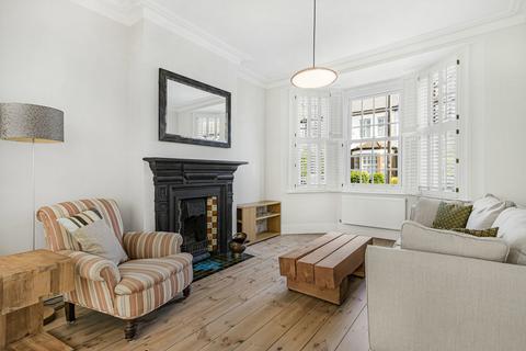 undefined, Ernest Gardens, London, W4